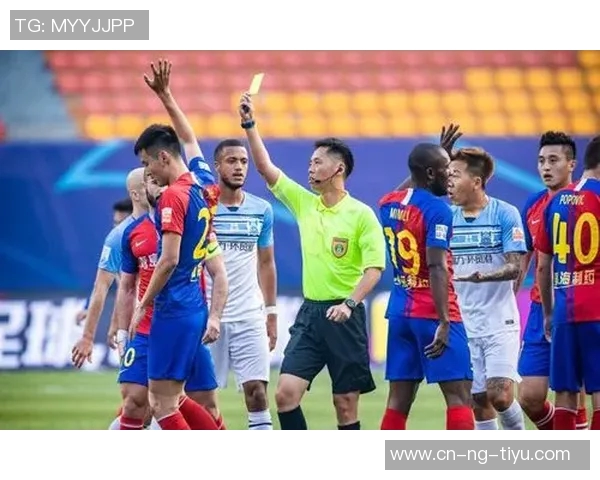 刘浩帆禁区内推倒对手未被判罚主裁判沈寅豪引发争议 刘浩帆禁区内推倒对手未被判罚主裁判沈寅豪引发争议