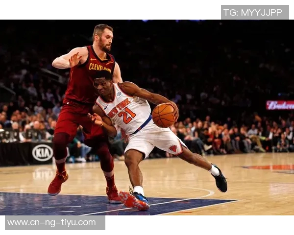 东部冠军争夺战骑士领跑27尼克斯紧随其后活塞仅13落后 东部冠军争夺战骑士领跑27尼克斯紧随其后活塞仅13落后