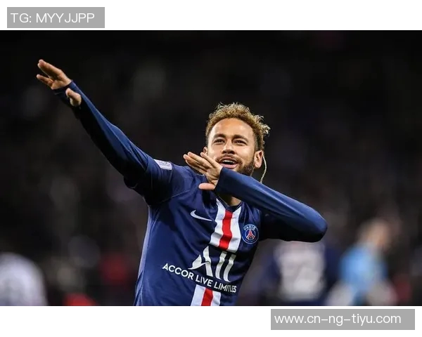 内马尔因伤缺席数周后积极恢复目标直指明年世界杯赛事 内马尔因伤缺席数周后积极恢复目标直指明年世界杯赛事